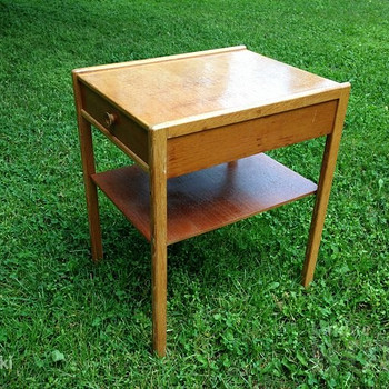 VINTAGE SKANDINAAVIA ÖÖKAPP