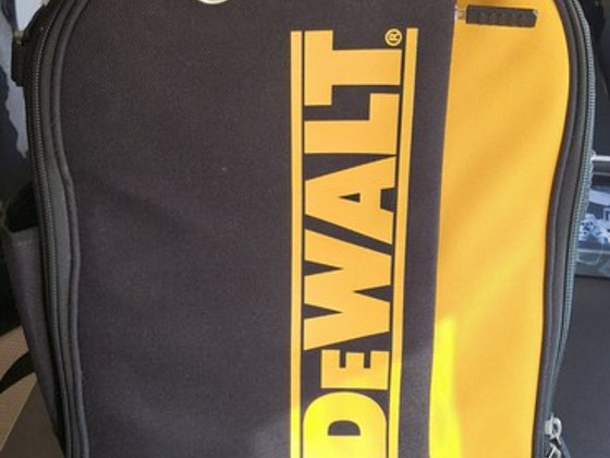 DEWALT DWST81690-1 tööriistade seljakott