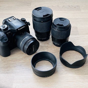 Panasonic Lumix DMC GH4 + Sigma f1.4 30mm & 16mm MFT