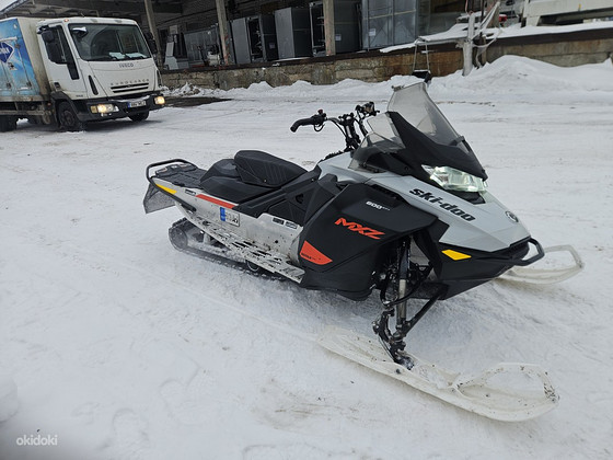 SKI-DOO MXZ SPORT 600 EFI
