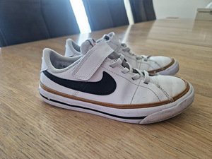 Nike tennised, suurus 31.5 (2 foto / 2)