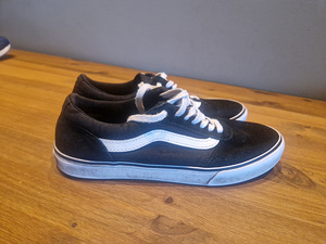 Кеды Vans, размер 36.5 (3 фото из 3)