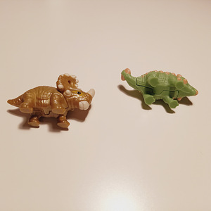 Kinder Surprise NATOONS seeria, paar figuuri. (3 foto / 5)