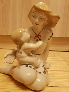 Полонне статуэтка (1 фото из 10)