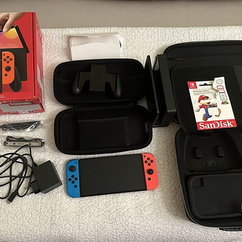 Nintendo Switch OLED (peaaegu uus) terve komplekt