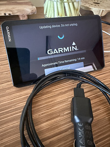 GPS GARMIN model: dēzl OTR720 (3 foto / 9)