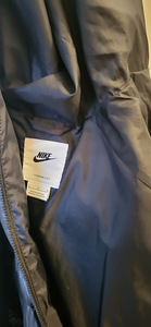 Пуховик nike унисекс (1 фото из 4)
