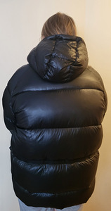 Пуховик nike унисекс (3 фото из 4)