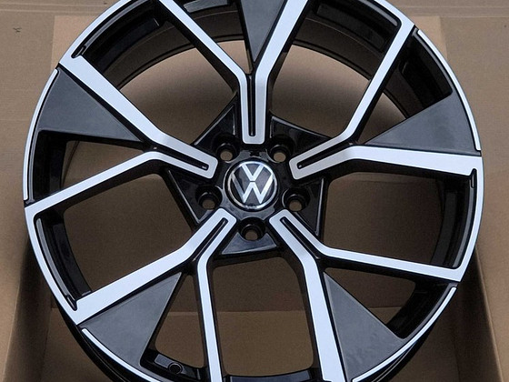 R20 диски 5x112 Audi Vw Seat Skoda - новые реплики