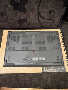 Asus tuf gaming f17 (4 foto / 4)