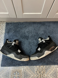 Jordan 4 Fear (1 foto / 5)