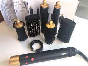 Dyson Airwrap onyx&gold РЕДКИЙ | оригинал | состояние 9/10 (1 фото из 6)