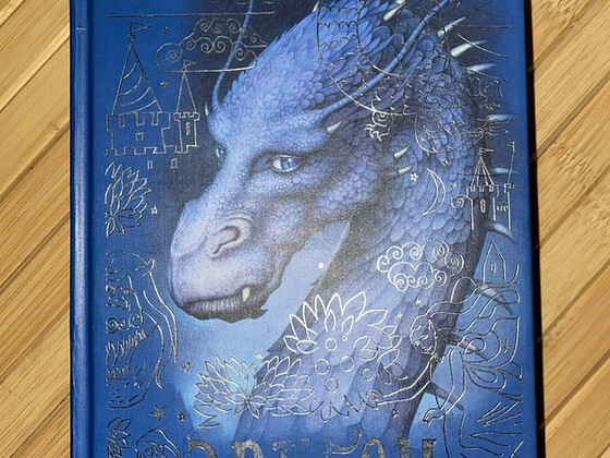 Eragon. Christopher Paolini