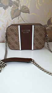 Сумка GUESS (1 фото из 8)