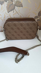 Сумка GUESS (2 фото из 8)