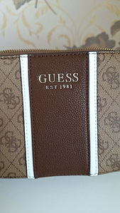 Сумка GUESS (8 фото из 8)