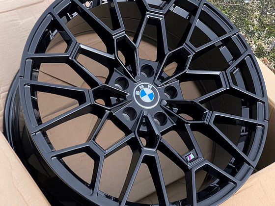 R20 veljed 5x120 BMW Erilaiad - uued replica