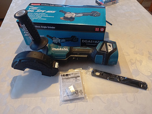 Makita DGA518ZU (2 foto / 3)