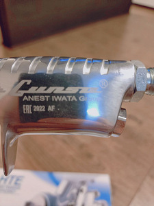 Краскопульт Anest Iwata AZ3 (3 фото из 3)