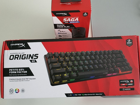 Alloy Origins 65 - Red & HyperX Pulsefire Saga Pro Wrls Hiir