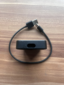 Беспроводной адаптер Ottocast для CarPlay (4 фото из 5)