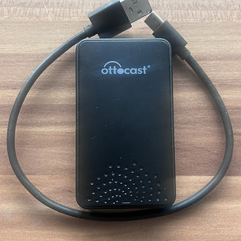 Juhtmevaba adapter Ottocast CarPlay jaoks