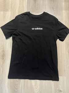 Adidas t-shirt (1 foto / 2)