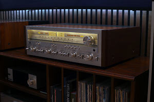 Ресивер Pioneer SX-850 (2x65 Вт, 19.1 кг, 1976-78) (5 фото из 10)