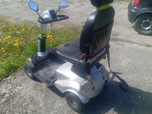 Müüa elektriline skuuter. (2 foto / 7)