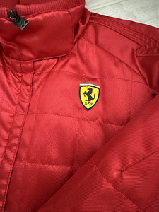 Ferrari jacket (2 foto / 4)