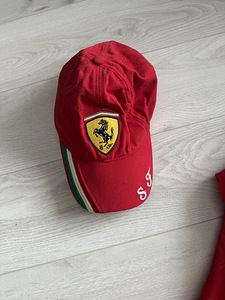 Ferrari jacket (4 foto / 4)