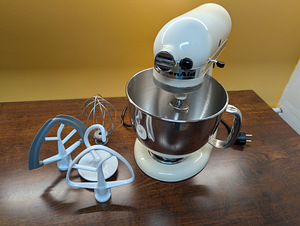 Миксер KitchenAid 5KSM150 (2 фото из 7)