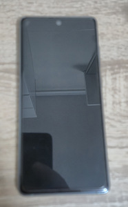 Samsung S20 FE (2 фото из 8)