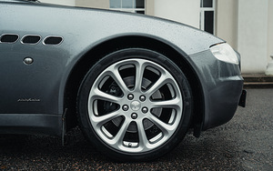 Maserati Quattroporte Ferrari F136 4.2 295kW (3 foto / 14)