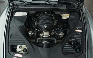 Maserati Quattroporte Ferrari F136 4.2 295kW (8 foto / 14)