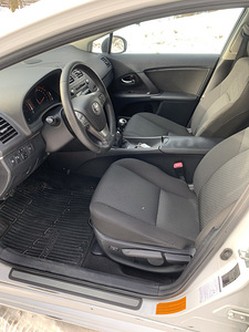 Toyota Avensis T27 1.8 108kw (10 foto / 15)