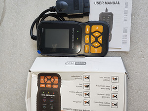 OBD2 V520 scanner autodele (9 foto / 9)