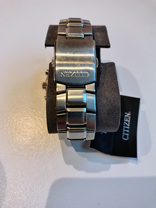 Citizen Eco-Drive AT2411-50E. (3 фото из 6)