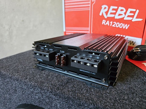EDGE 8″ 1400W и моноблок, пульт, новый (9 фото из 10)