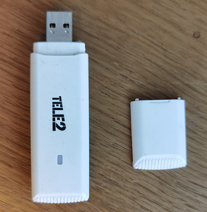 HUAWEI E1752 3G USB Modem (2 foto / 2)