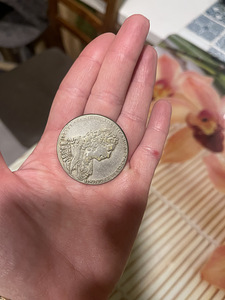 Монета 1729 (3 фото из 3)