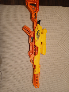 Nerf (1 фото из 2)