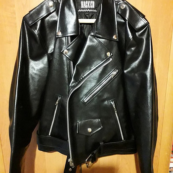 Meeste kunstnahast biker-jakk