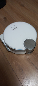 Samsung jet bot al + varuosad (1 foto / 3)