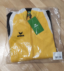 ОПТОМ СТОКОВАЯ ОДЕЖДА (2 фото из 10)