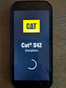 Мобильный телефон CAT S42 IP68 (5 фото из 5)