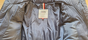 Куртка Tommy Jeans, размер M (2 фото из 3)