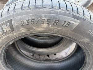 Шины Michelin (2 фото из 3)