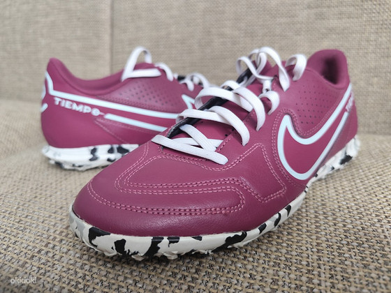 Nike tossud, Puutsad, Suurust 42