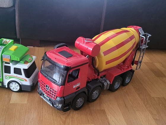 Auto